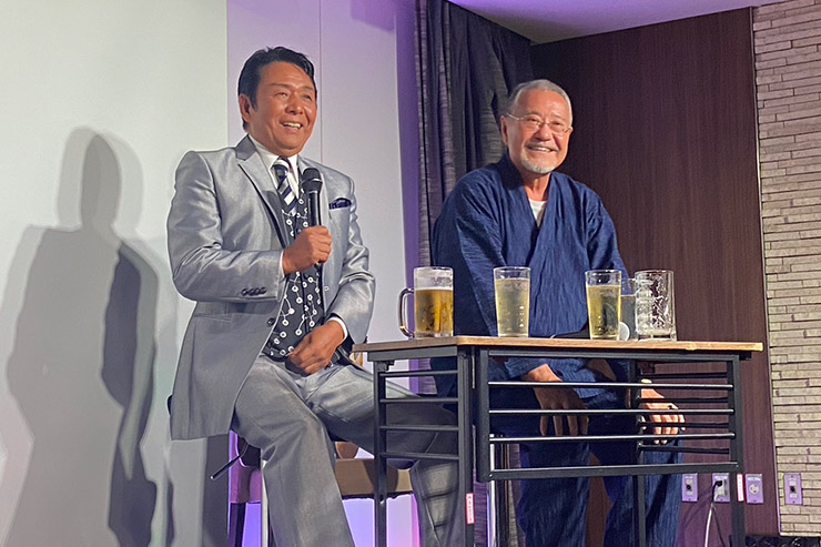 山本譲二