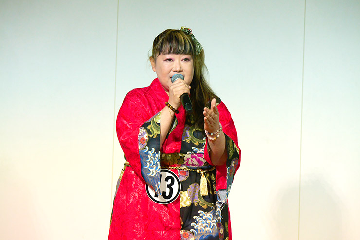越智麻美さん