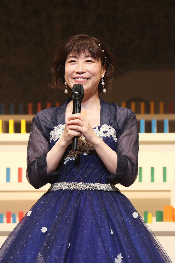 水森かおり