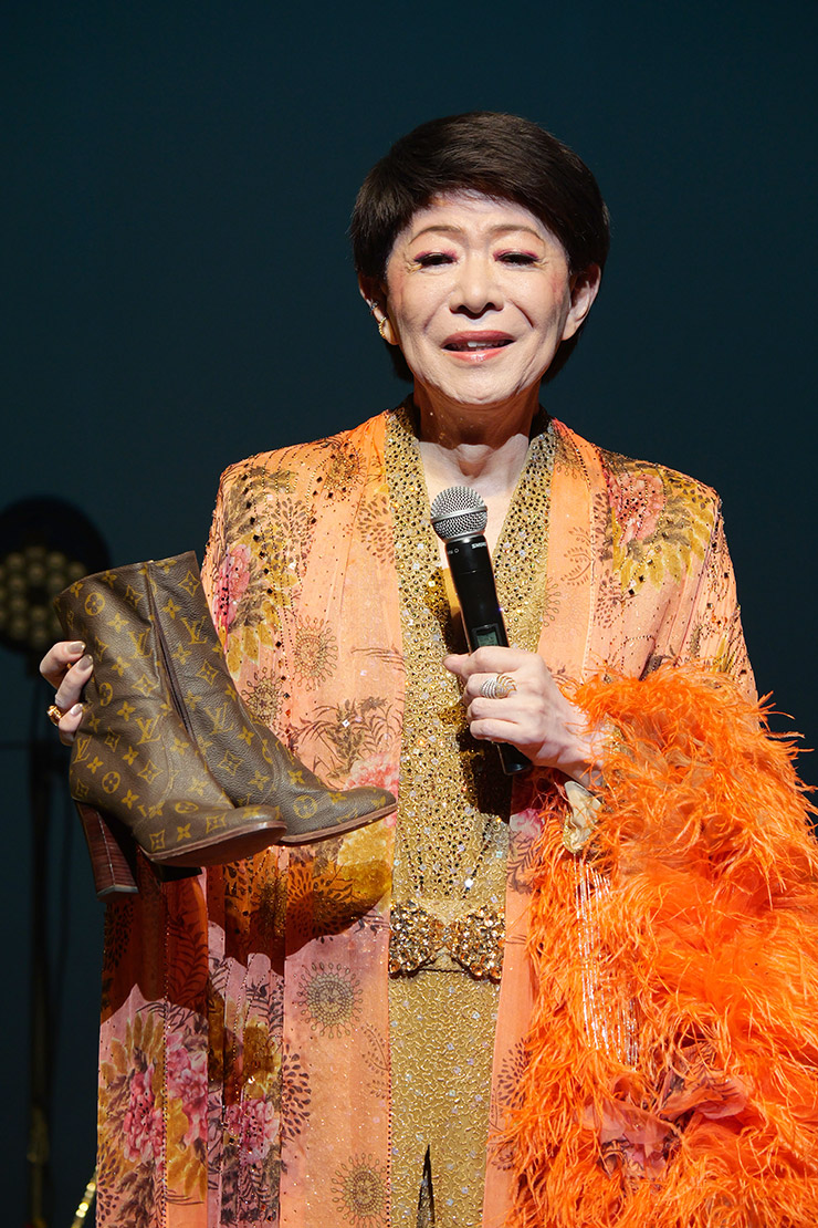 美川憲一