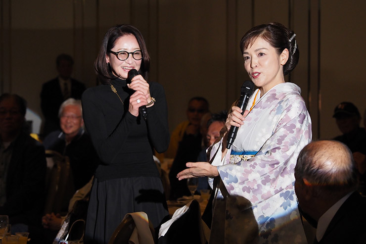 大石まどか・石原詢子