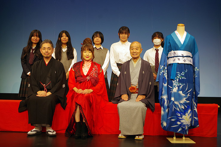 浅田あつこ