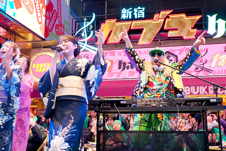 丘みどり・DJ KOO
