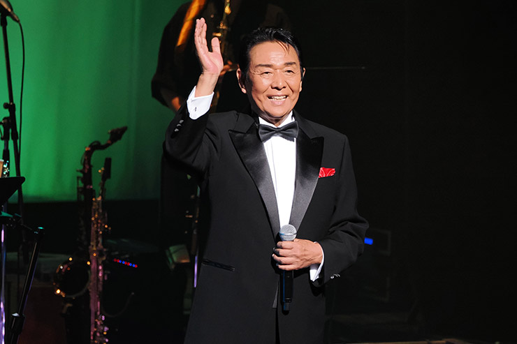 山本譲二