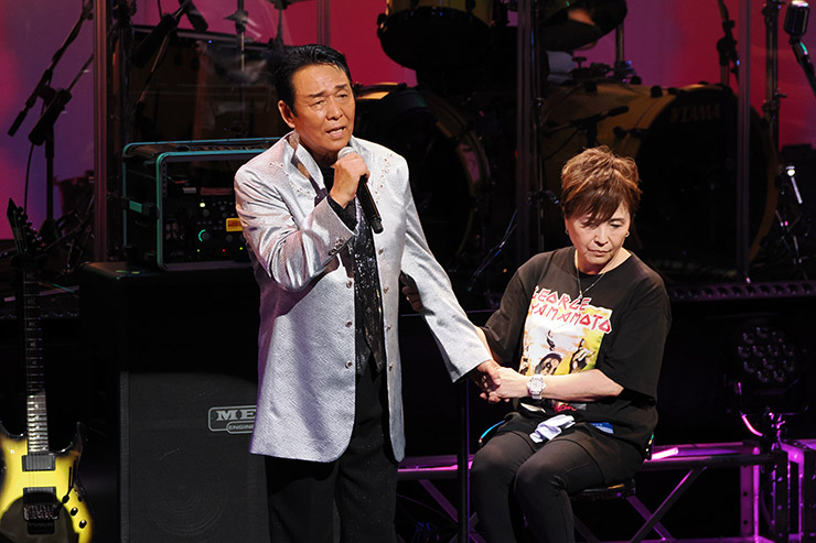 山本譲二