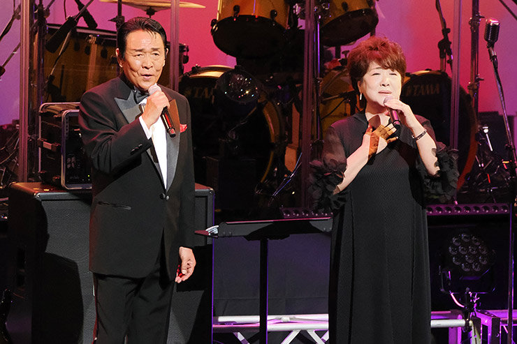 山本譲二・川中美幸