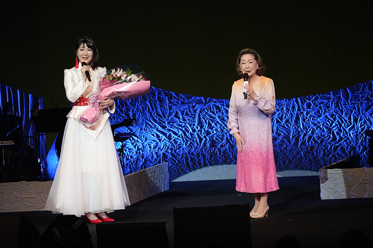 市川由紀乃・由紀さおり