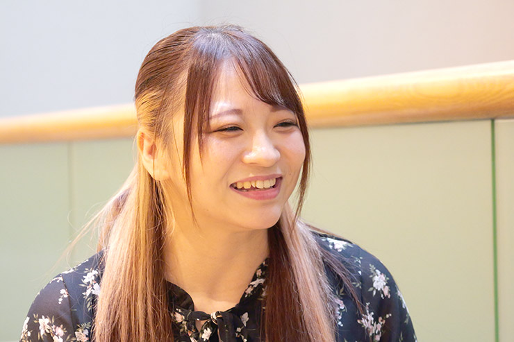 堀内春奈