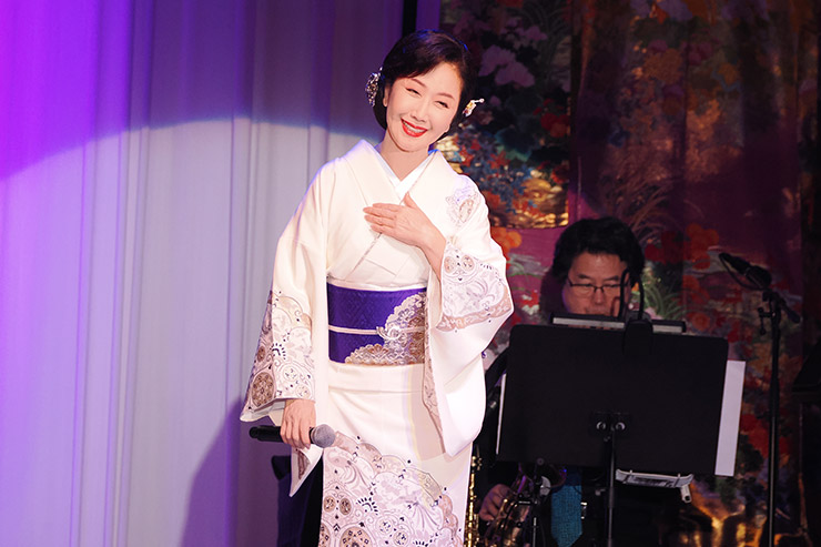 伍代夏子