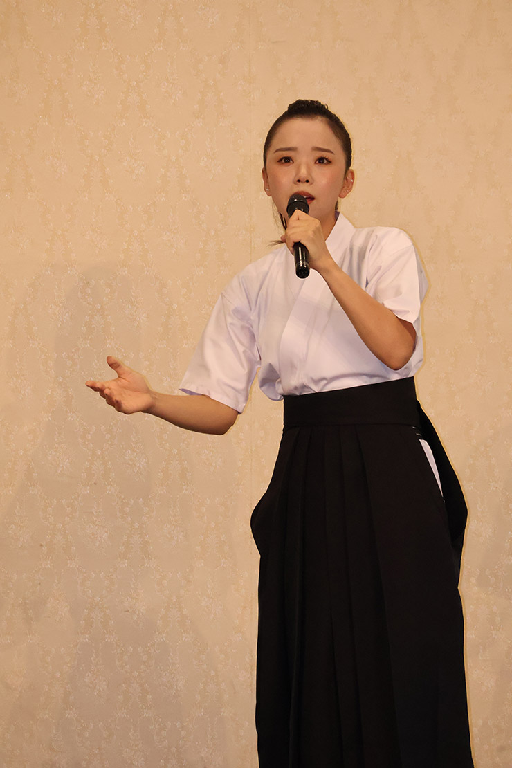 山西アカリ