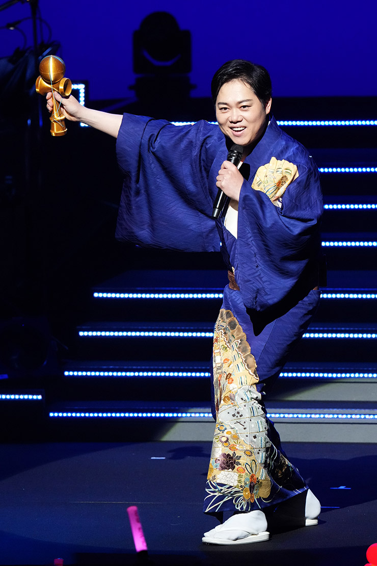 三山ひろし