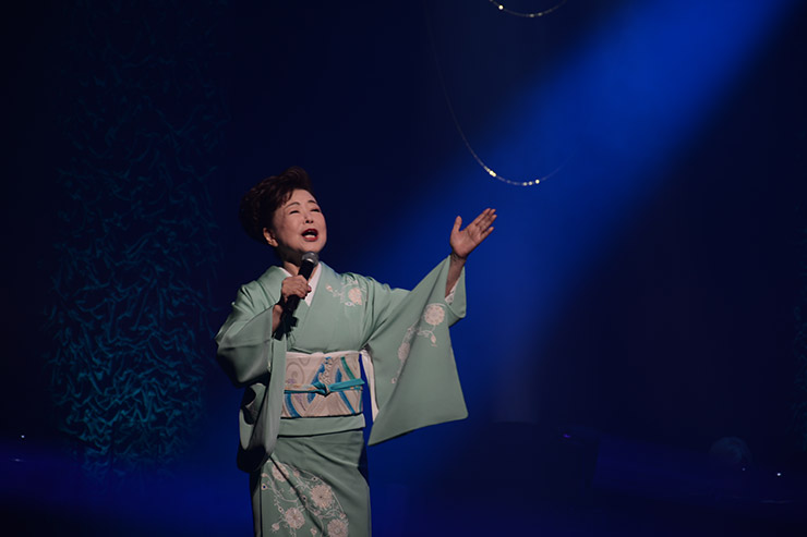 中村美律子・協力：民音