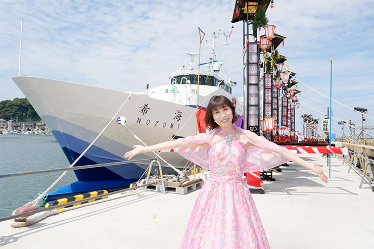 水森かおり