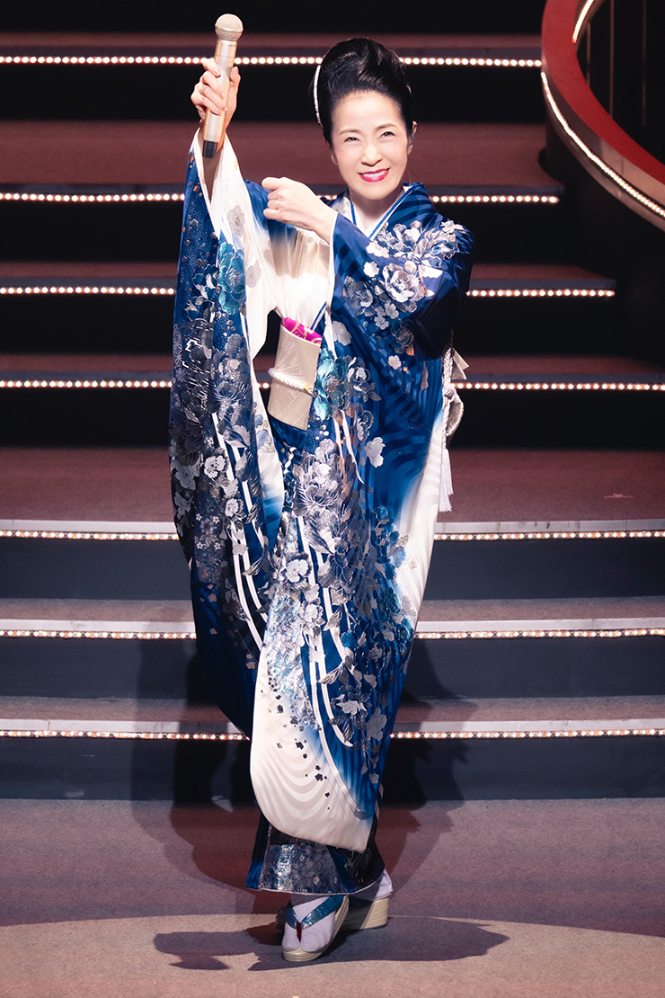 坂本冬美　撮影：田中聖太郎