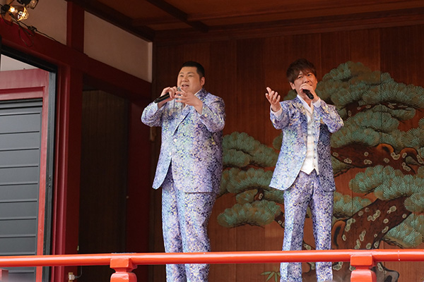 北島兄弟 北山たけし 大江裕 兄弟連歌 のヒット祈願 歌唱奉納で2年連続紅白出場目指す