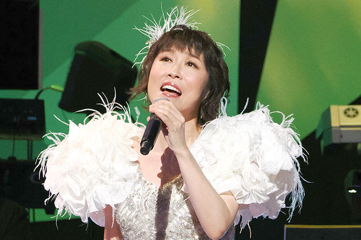 水森かおり