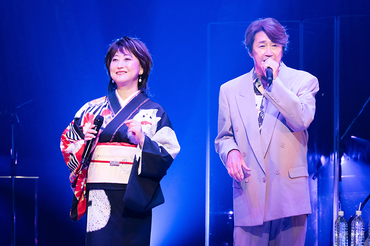 水谷千重子・近藤真彦／撮影：田中聖太郎